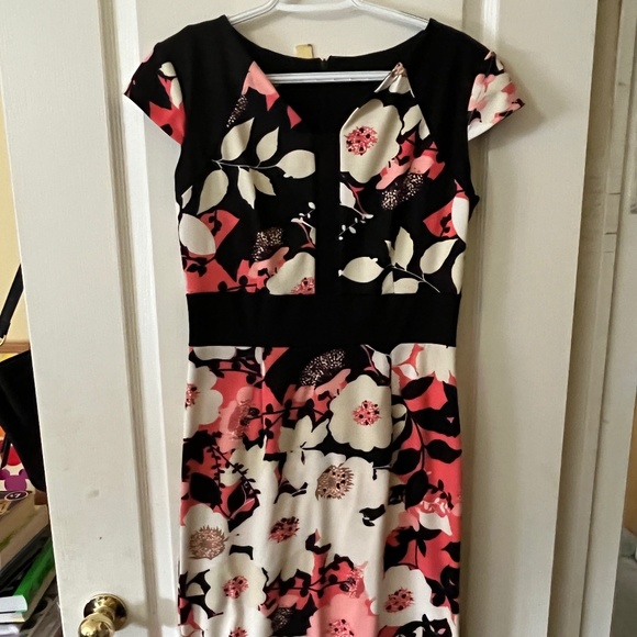 Tradition size 6 Midi dress - Picture 1 of 3